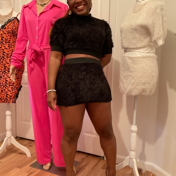 Black two piece petite set - Picture 10 of 10